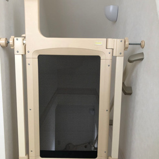 combi ハンズフリーゲート　2個