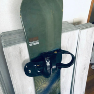 引き取り確定【BURTON】スノーボード板　バートン　155ほどの画像