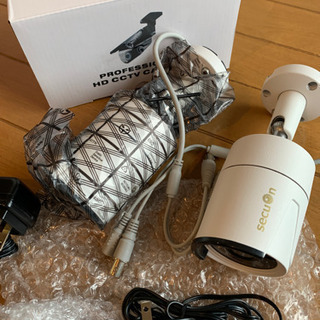 未使用　AHD広角監視カメラ2台　100万画素保管品の画像