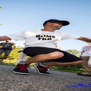 横浜・中山駅にあるダンススタジオ B Life Studioの画像