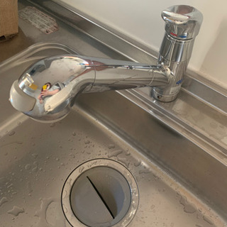 アムウェイの浄水器の取り付けできる業者さん探してます - 手伝って/助けて