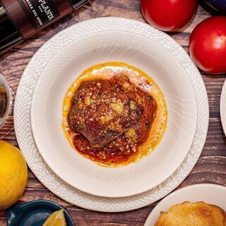 急募‼社員月給25万円〜　バイト時給1150円〜 ≪都内で有名なスペインバルでのホールのお仕事！≫の画像