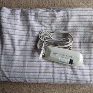 電気　敷き毛布　