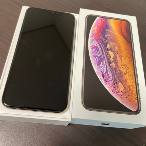 iPhone xs 64g SIMフリー済み　