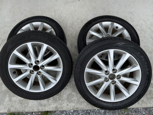 レクサス　ct200h 純正ホイール　美品　タイヤ山あり　DUN LOP高級タイヤ　プリウス等にも　PCD100 5穴　4本セット　スタッドレス用にも