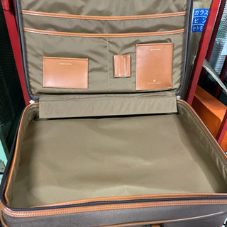 BENSON アタッシュケースの画像