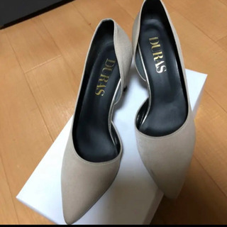 デュラス　パンプス ハイヒール　ベージュの画像