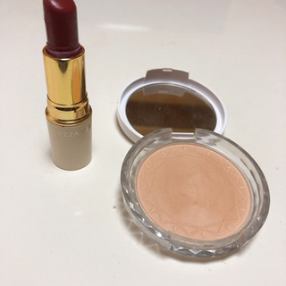 コスメまとめ売りの画像