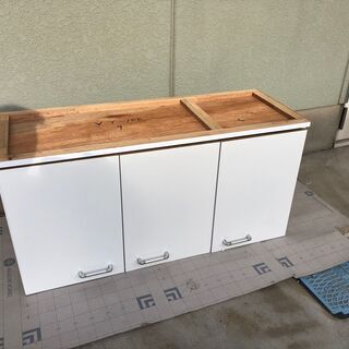 吊戸棚