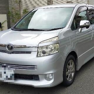 ★個人出品　週末まで★　値下げします！　TOYOTA　VOXY（トヨタ　ヴォクシー煌）20年式の画像