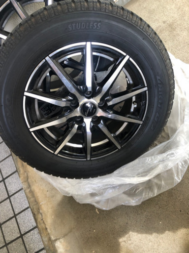 プリウスアルミスタッドレス値下げ