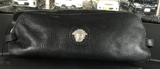 ジャンニ・ヴェルサーチ　レザーセカンドバック　サブバッグ　ベルサーチ　GIANNVERSACE