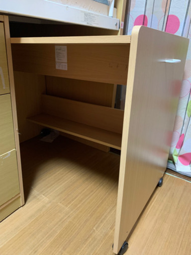 ニトリ　デスク付きシステムベッド。※今月、処分。
