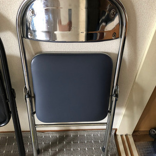 折り畳み椅子　2脚セットの画像