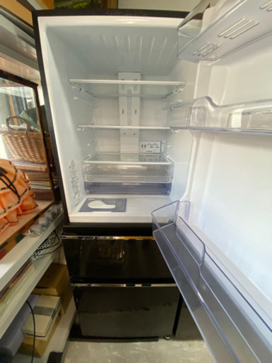 三菱ノンフロン冷蔵庫　2017年製　29,800円‼️ 330L