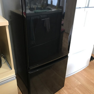 シャープ冷蔵庫137L  美品　田辺市