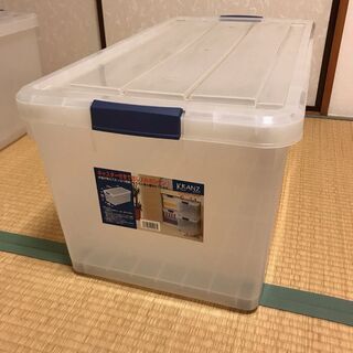 押し入れ用クリア衣装収納ケース  ＜＋すのこ：ご希望の方おまけ＞ KRANZ クランツ コロ付きボックス C-74  《横40cm×奥行74㎝×高さ35㎝》【リス株式会社 RISU】 衣類専用 ／キャスター＆蓋ロック付き／ 押し入れにピッタリ!!の画像