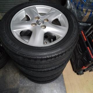 トヨタ純正タイヤホイールセット