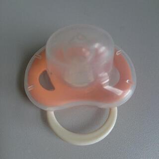 中古 おしゃぶり ピジョン Pigeon ディズニーベビー ミッキーマウス オレンジの画像