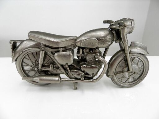 トライアンフ TRIUMPH ボンネビル Bonneville T120 金属製 バイク オートバイ 模型 インテリア 世界の名車シリ