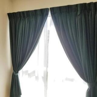 ベルベットカーテン ディープグリーン 高級 の画像