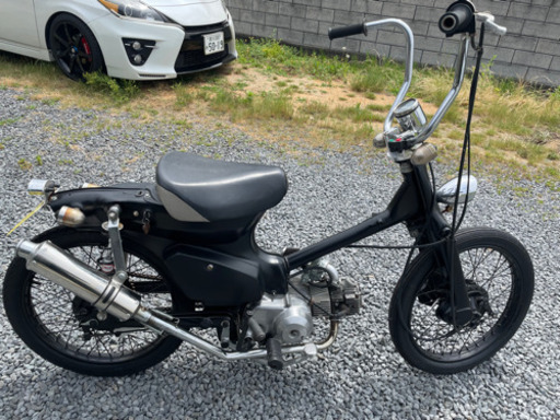 ホンダスーパーカブ  カッコイイです