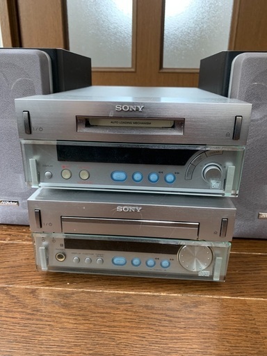 ソニーミニコンポです。
