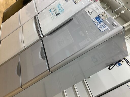安心の6ヵ月保証付き！HITACHI(ヒタチ)の大型3ドア冷蔵庫！