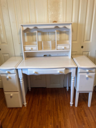 [取引中] デスク