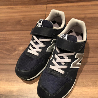 美品♪ニューバランス996紺23.5センチの画像
