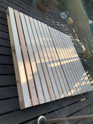 パレットベッド　サイズ相談　写真クイーンサイズ