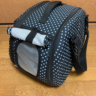 うさぎ用キャリー　ラビんぐ 快適キャリーの画像