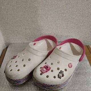 女の子用クロックス