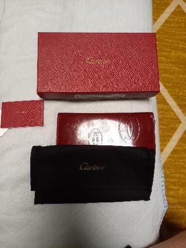 カルティエ　財布