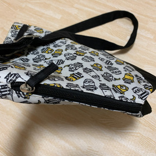 【引き渡し予定者様決定】無料　ミニオンズ　ショルダーバッグの画像