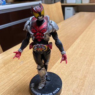 仮面ライダー　キバ　フィギュア