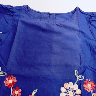 【定価 4,290 円】☆新品☆レイカズン 難あり フラワー刺繍ブラウスの画像