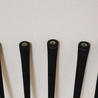 【お取引中】レディースゴルフクラブ(アイアンのみ)、パター(ホワイトライズ)の画像