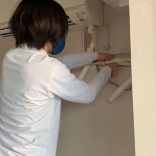 エアコン取付助手
