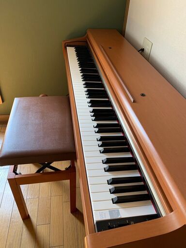 【売れました】KAWAI　電子ピアノ　人気のCNシリーズ　イス付