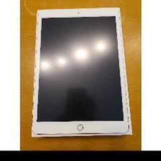 iPad 第7世代 ゴールド ほぼ未使用 おまけつき