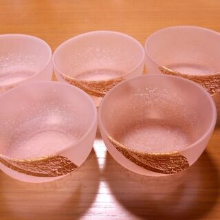 お取引決まりました☆引き取り限定☆　すりガラス小鉢5個　うすいピ...