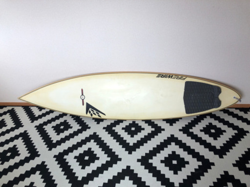 サーフボード、ファイヤーワイヤー6.8