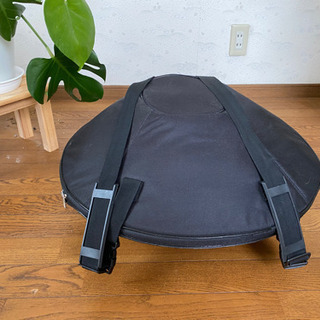 ハンドパン 10音 Dマイナー調 スチール製 未使用 ケース・付属品あり ハンドパン Dマイナー10音 ケース付き