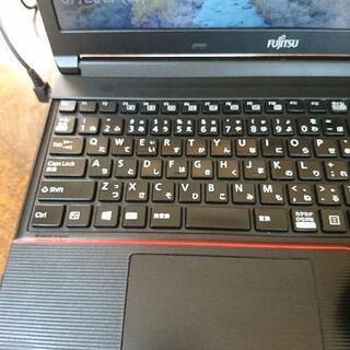 ノートパソコンの画像