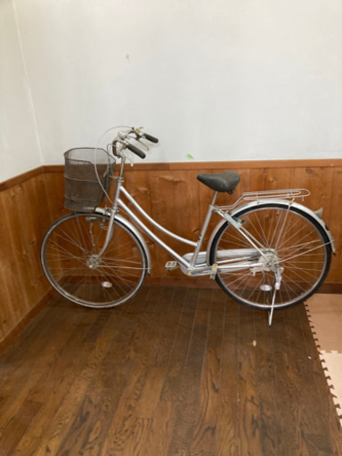 自転車多数あります。一台１００００からあります。