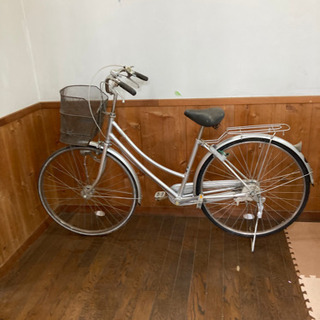 自転車多数あります。一台１００００からあります。の画像