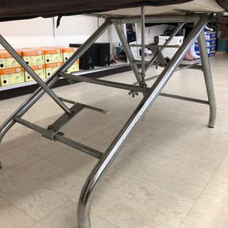 エステベッドとカバーの画像