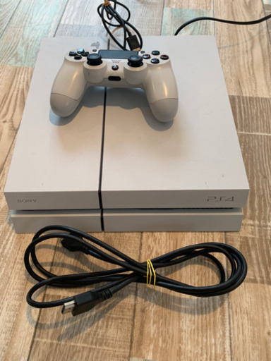 中古　PlayStation4