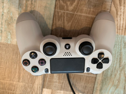 中古　PlayStation4